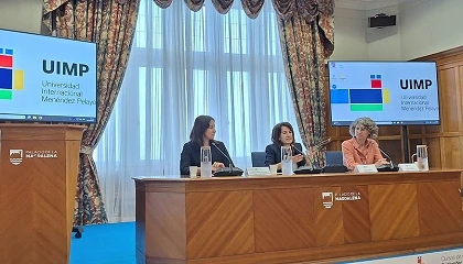 Foto de Daquas y la Fundaci�n Bot�n debaten sobre la RAP en el sector del agua urbana