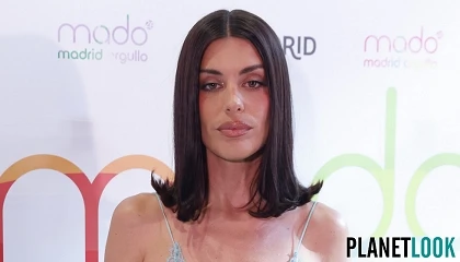 Foto de Melena lisa con puntas hacia arriba: el �look� de Dulceida creado por ghd para los premios MADO