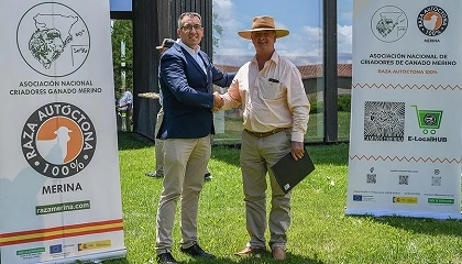 Foto de Encuentro hist�rico con la Federaci�n Mundial del Merino para reconocer el origen espa�ol de la raza