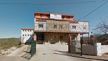 Foto de Sale a subasta una planta c�rnica con dos viviendas en la Sierra de Francia por 245.000 euros