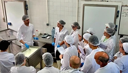 Foto de Curso especializado de elaboraci�n de productos l�cteos frescos de alto valor a�adido