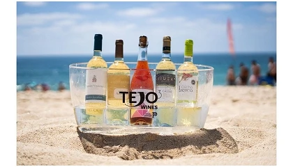 Foto de Provas de Vinhos do Tejo e oferta de brindes animam seis praias neste ver�o