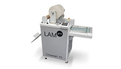 Foto de Skandacor presenta la LAMpro Cheetah S15 para integrar la laminación y el foil digital en la propia planta de impresión