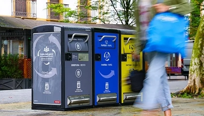 Foto de San Sebastián refuerza el vaciado de papeleras durante el verano