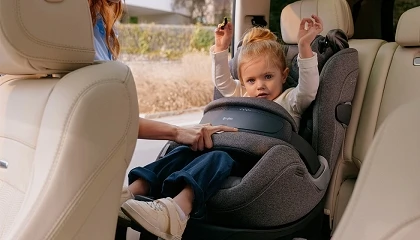 Foto de Cybex apuesta por el airbag en sillas auto orientadas en sentido favorable a la marcha