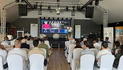 Foto de El �CEEES Tour� sit�a la anticipaci�n y la gesti�n del margen en el centro de la estrategia actual de las estaciones de servicio