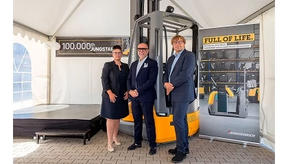Foto de Jungheinrich reacondiciona su carretilla n�mero 100.000 y refuerza su apuesta por la econom�a circular