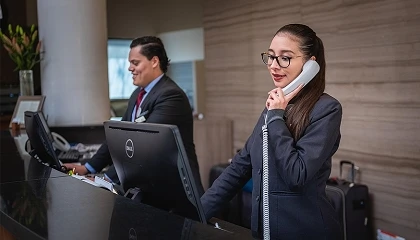 Foto de Cómo elegir el mejor presupuesto de auxiliares de servicio en Barcelona