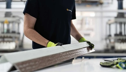 Foto de Un proyecto transformar� el peso de los veh�culos con innovadores paneles ultraligeros y reciclables