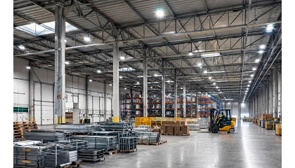 Foto de Los focos LED industriales reducen hasta un 90% el consumo energético en naves industriales