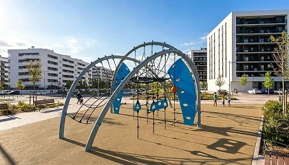 Foto de Industrias Agapito amplía su gama de circuitos de cuerdas para parques infantiles