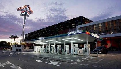 Foto de Iberdrola y bp conectan sus programas de fidelizaci�n mediante un nuevo acuerdo comercial