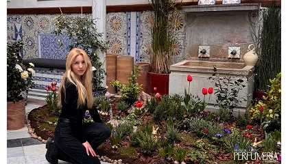 Foto de Fanny Testa, responsable de El Patio de los Perfumes de Granada