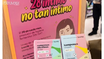 Foto de Clarel y Cruz Roja refuerzan su compromiso frente a la pobreza menstrual en Espa�a