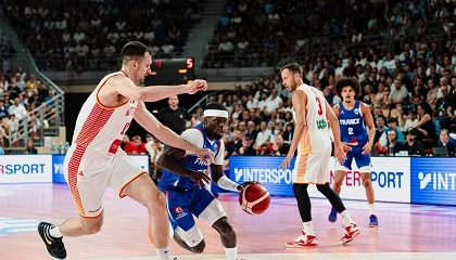 Foto de INTERSPORT se convierte en socio global de FIBA hasta 2031