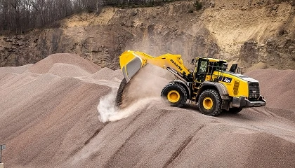 Foto de Vicens Maquin�ria Agr�cola asume la distribuci�n de Komatsu y entra en el sector de la obra p�blica