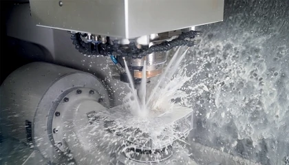 Foto de Alta precisión en el mecanizado con emulsión