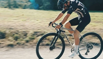 Foto de Angel Cycle Works presenta el prototipo de su nueva bicicleta de Gravel de 32�