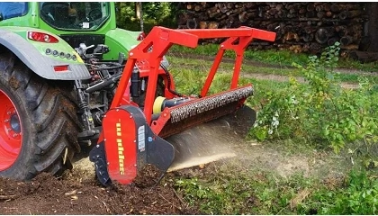 Foto de SEPPI MINIFORST: trituradora forestal compacta, potente y siempre preparada