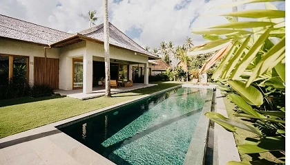 Photo de Eloi Camacho Arquitectura lleva su arquitectura a Bali con el proyecto Twin Villas