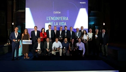Foto de IDP recibe el Premio Mejor Pr�ctica Empresarial por el dise�o de la nueva planta de bater�as de SEAT en Martorell