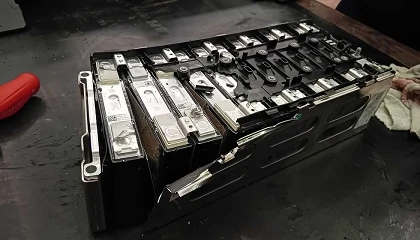 Foto de Ivace+i impulsa un sistema para fabricar nuevas baterías con las usadas