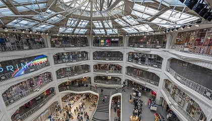 Foto de Los centros comerciales elevan un 7% sus ventas en el primer semestre