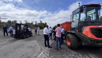 Foto de AUSA acerca a sus clientes la estrategia, tecnología y capacidad industrial de la compañía