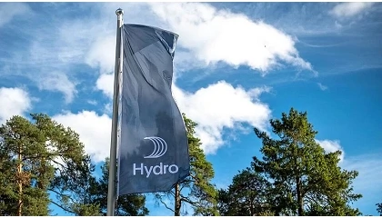 Foto de Hydro e Chanel desenvolvem alum�nio de baixo carbono para embalagens