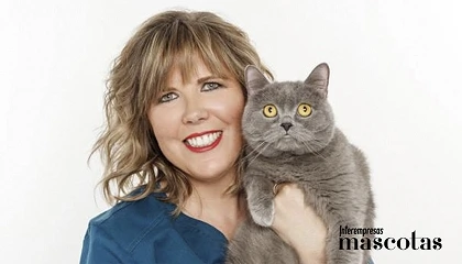 Foto de Caspa, calvas y puntos negros: señales que no debemos pasar por alto en nuestro gato