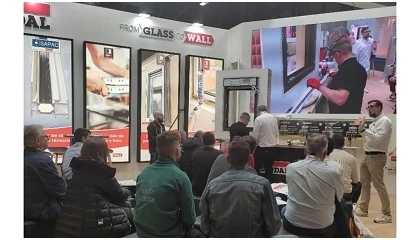 Foto de Soudal leva novas solu��es de instala��o de janelas � Veteco