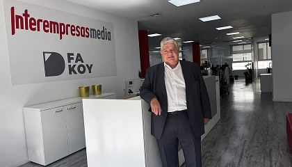 Foto de Juan Andr�s Pro Dios, Premio Especial a la Trayectoria TI de los 18 Premios Comunicaciones Hoy