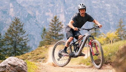 Foto de STEPPENWOLF cumple 30 años y presenta sus nuevas gamas TUNDRA, TYCOON y TRANSTERRA