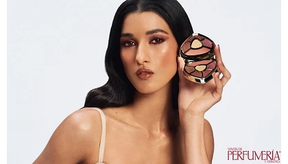Foto de Dolce&amp;Gabbana introduce una nueva combinación cromática en su paleta Ever Icon