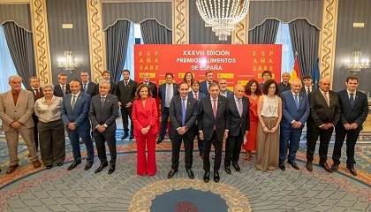 Foto de Monte Nevado recibe el Premio Alimentos de Espa�a al Mejor Jam�n Serrano 2026