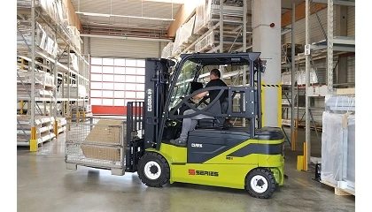 Foto de Sofisticada log�stica para puertas y portones