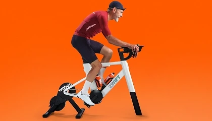 Foto de Zwift presenta la nueva Ride V2, amplía Watopia y renueva su oferta competitiva