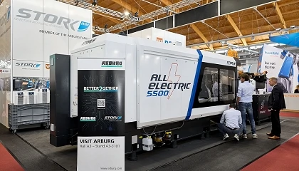 Foto de Stork IMM, integrada en la familia Arburg, presenta en Fakuma la inyectora All-Electric 5500