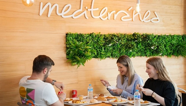 Foto de La restauración colectiva se renueva en 2026: más comodidad y mejor experiencia de usuario