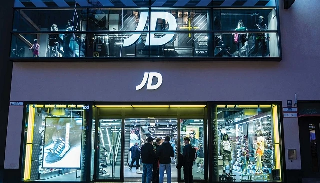 Foto de Las ventas de JD Sports caen en el cuarto trimestre y anticipan un crecimiento moderado