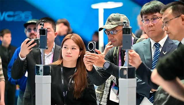Foto de El MWC26 cierra su 20º aniversario en Barcelona con cerca de 105.000 asistentes y la IA como protagonista