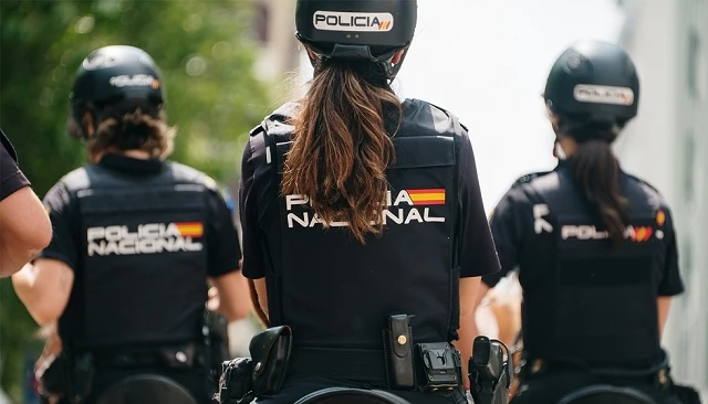 Foto de Más mujeres en el sector de la seguridad, pero lejos de los puestos de mando