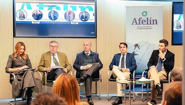 Foto de El sector de la limpieza clama por una desregulación y una simplificación normativa para impulsar la competitividad empresarial