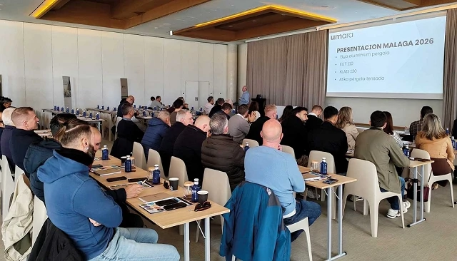 Foto de LLAZA culmina con éxito su programa de formación itinerante 2026 para profesionales en Málaga y Santander