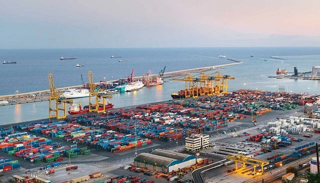 Foto de El Port de Barcelona presenta su nuevo plan estrat�gico hasta 2030