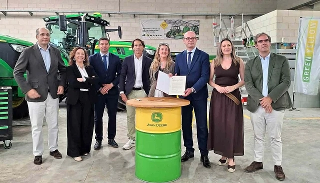 Photo de John Deere extiende a Murcia el proyecto Empleatech