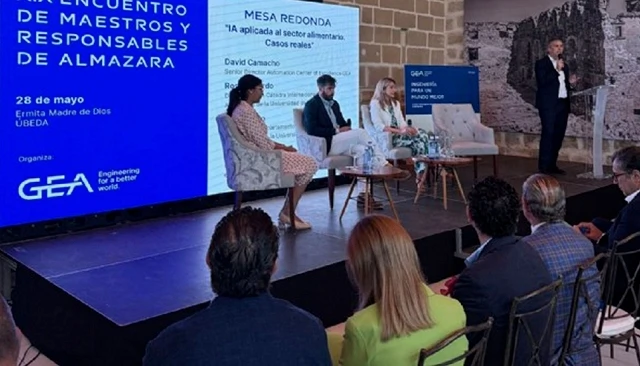 Foto de La digitalización y la automatización ganan peso en el debate internacional sobre el futuro del aceite de oliva