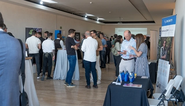 Foto de Qui�n es qui�n entre los patrocinadores de Eneo Meeting Pened�s