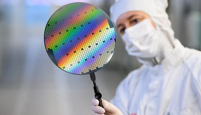 Foto de Bosch presenta su tercera generación de chips de carburo de silicio para impulsar la eficiencia del vehículo eléctrico