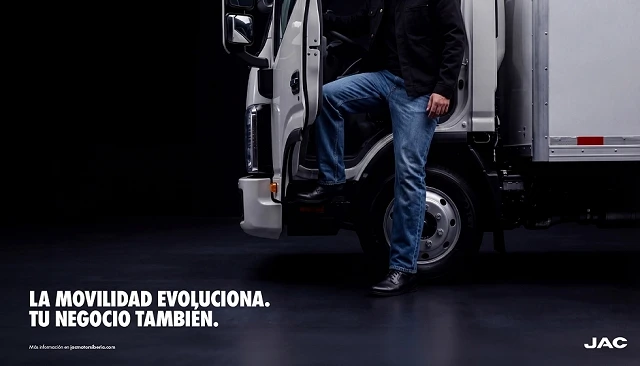 Foto de JAC Motors Iberia impulsa la movilidad profesional el�ctrica con la campa�a �La vida avanza�